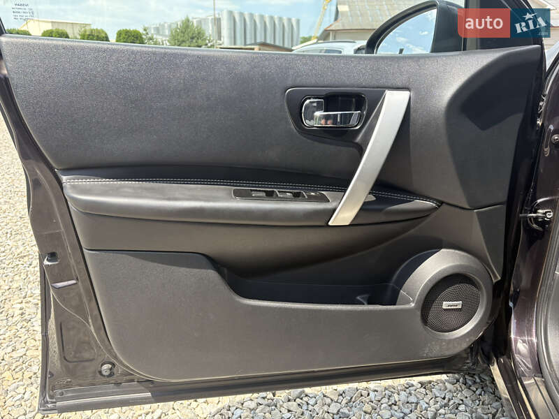 Внедорожник / Кроссовер Nissan Qashqai+2 2010 в Снятине