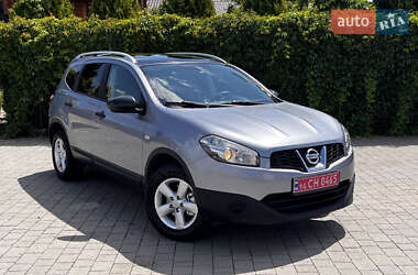 Позашляховик / Кросовер Nissan Qashqai+2 2010 в Стрию
