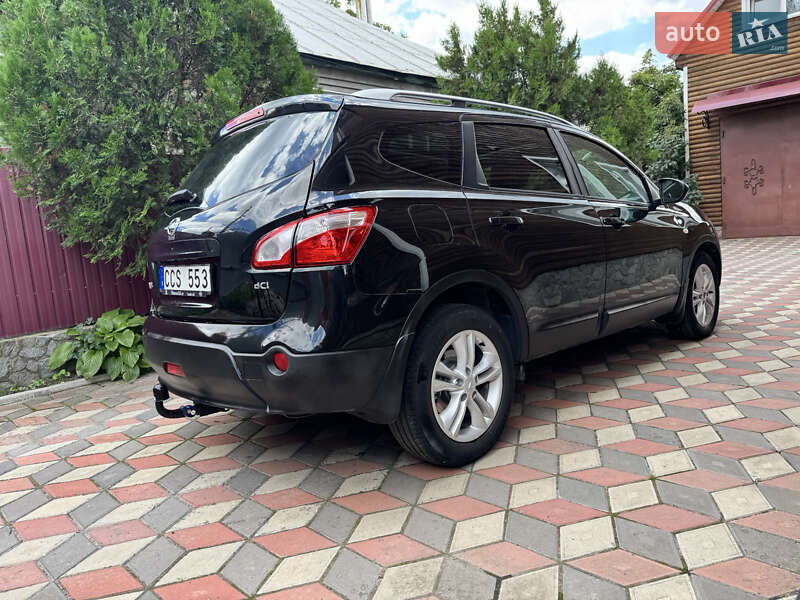 Внедорожник / Кроссовер Nissan Qashqai+2 2012 в Котельве