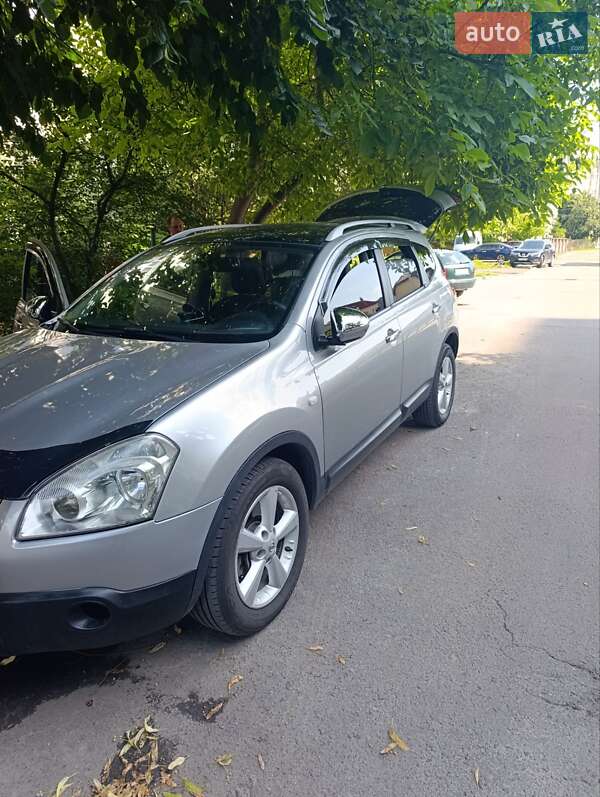 Внедорожник / Кроссовер Nissan Qashqai+2 2009 в Львове