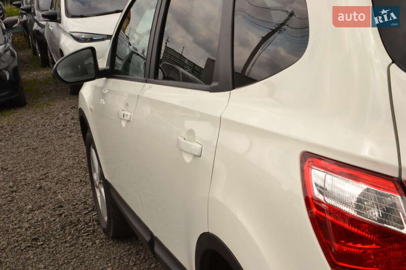 Внедорожник / Кроссовер Nissan Qashqai+2 2012 в Луцке