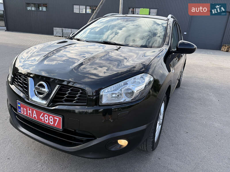 Внедорожник / Кроссовер Nissan Qashqai+2 2011 в Луцке