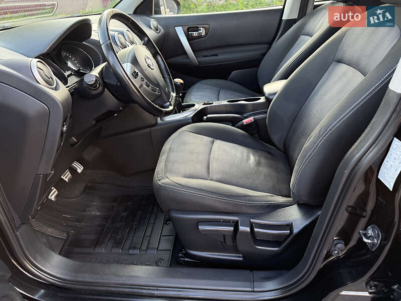 Внедорожник / Кроссовер Nissan Qashqai+2 2011 в Луцке