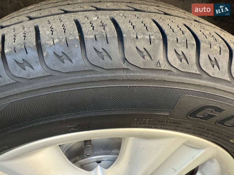 Внедорожник / Кроссовер Nissan Qashqai+2 2011 в Луцке