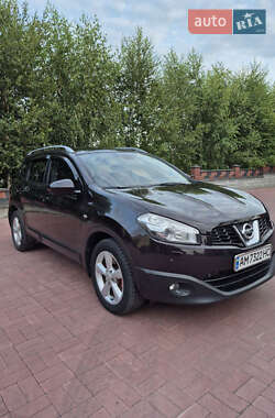 Внедорожник / Кроссовер Nissan Qashqai+2 2011 в Ровно