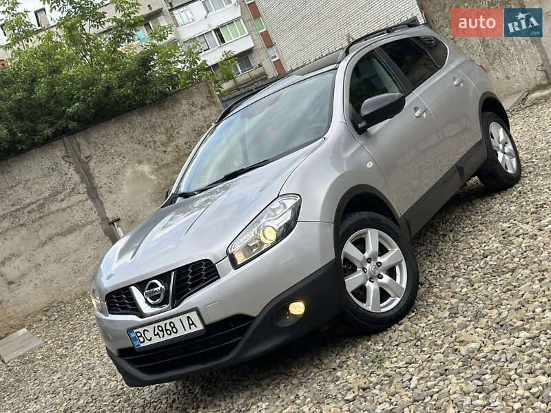 Позашляховик / Кросовер Nissan Qashqai+2 2013 в Стрию
