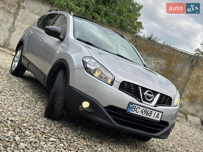 Позашляховик / Кросовер Nissan Qashqai+2 2013 в Стрию