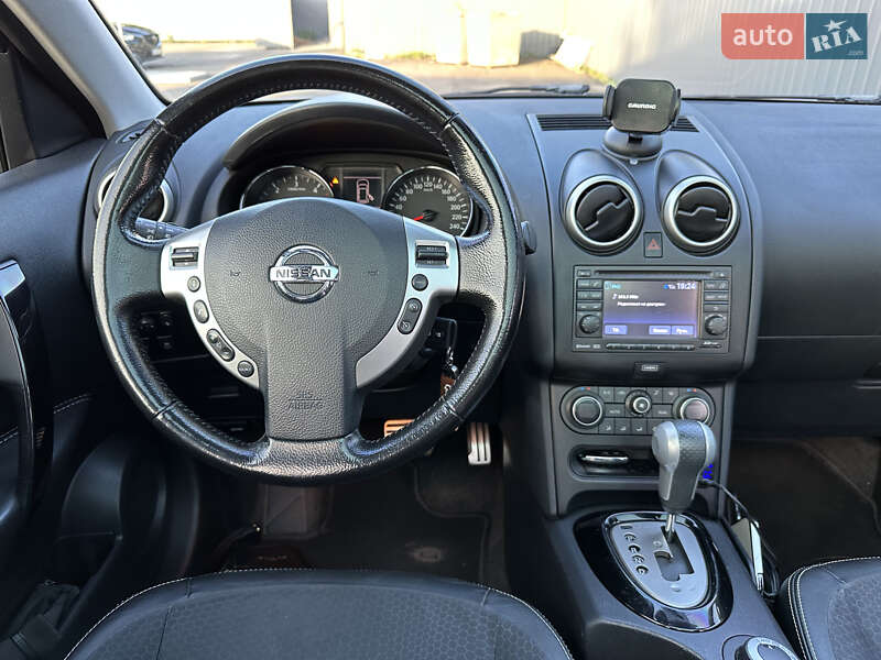 Внедорожник / Кроссовер Nissan Qashqai+2 2013 в Полтаве