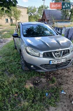 Внедорожник / Кроссовер Nissan Qashqai+2 2013 в Коростене