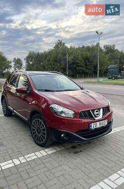 Позашляховик / Кросовер Nissan Qashqai+2 2010 в Ковелі