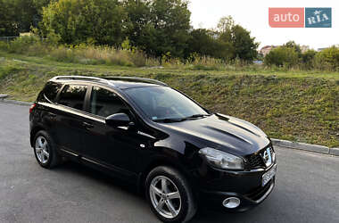 Позашляховик / Кросовер Nissan Qashqai+2 2011 в Тернополі