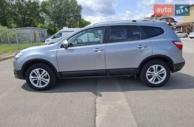 Внедорожник / Кроссовер Nissan Qashqai+2 2010 в Киеве