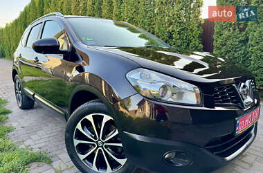 Позашляховик / Кросовер Nissan Qashqai+2 2012 в Луцьку