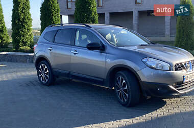 Позашляховик / Кросовер Nissan Qashqai+2 2013 в Вінниці