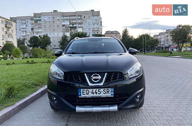 Внедорожник / Кроссовер Nissan Qashqai+2 2013 в Звягеле
