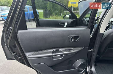 Внедорожник / Кроссовер Nissan Qashqai+2 2011 в 