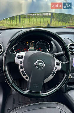 Внедорожник / Кроссовер Nissan Qashqai+2 2011 в 