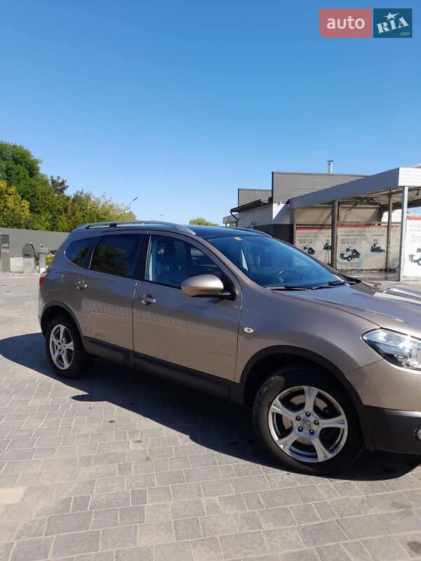 Внедорожник / Кроссовер Nissan Qashqai+2 2011 в Городенке фото 6 Внедорожник / Кроссовер Nissan Qashqai+2 2011 в Городенке