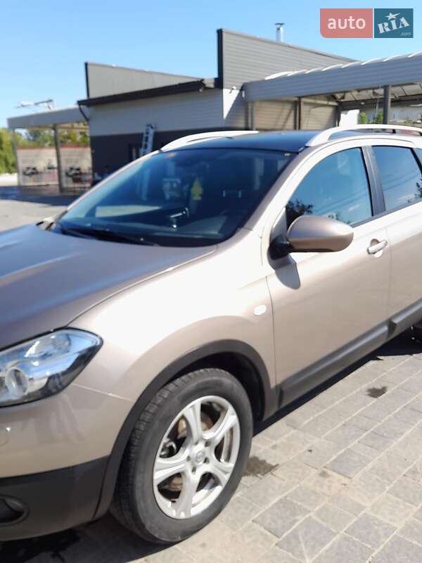 Внедорожник / Кроссовер Nissan Qashqai+2 2011 в Городенке фото 13 Внедорожник / Кроссовер Nissan Qashqai+2 2011 в Городенке