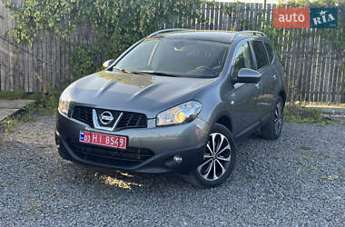 Внедорожник / Кроссовер Nissan Qashqai+2 2012 в Сарнах