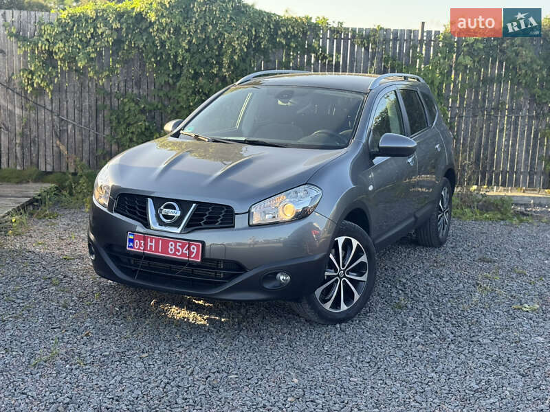 Nissan Qashqai+2 2012