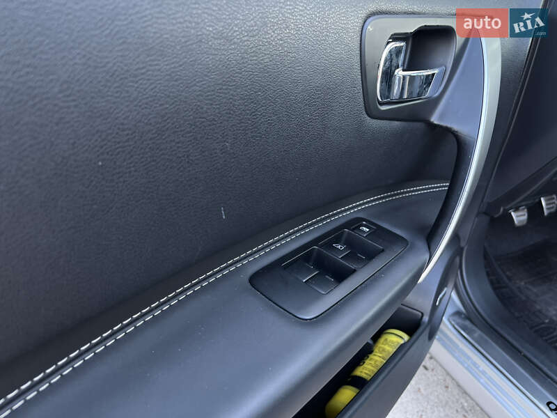 Внедорожник / Кроссовер Nissan Qashqai+2 2011 в Сумах фото 42 Внедорожник / Кроссовер Nissan Qashqai+2 2011 в Сумах