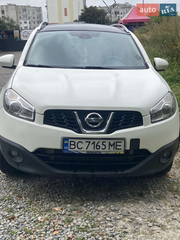 Внедорожник / Кроссовер Nissan Qashqai+2 2011 в Львове