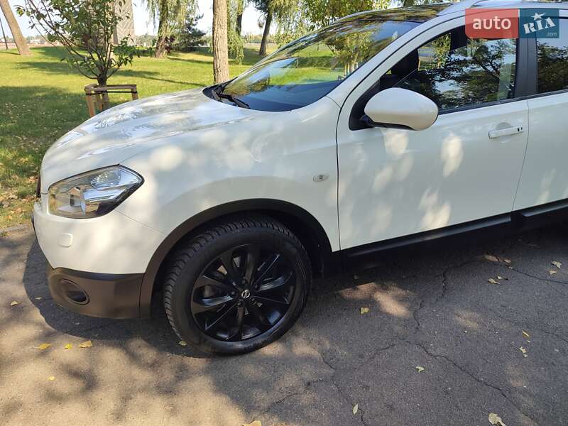 Внедорожник / Кроссовер Nissan Qashqai+2 2010 в Звенигородке фото 25 Внедорожник / Кроссовер Nissan Qashqai+2 2010 в Звенигородке