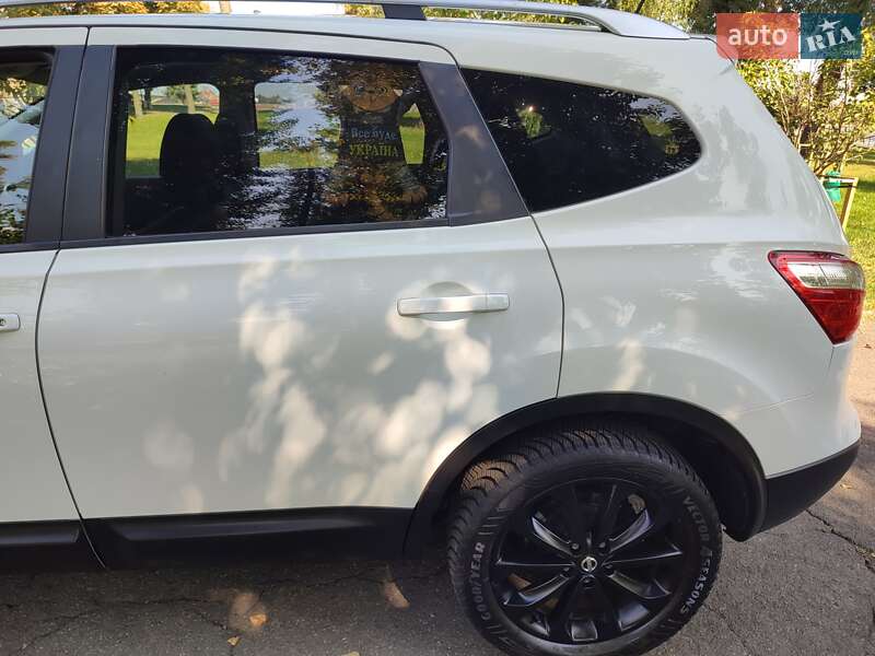 Внедорожник / Кроссовер Nissan Qashqai+2 2010 в Звенигородке фото 27 Внедорожник / Кроссовер Nissan Qashqai+2 2010 в Звенигородке