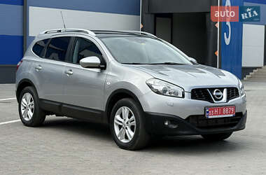 Позашляховик / Кросовер Nissan Qashqai+2 2012 в Рівному