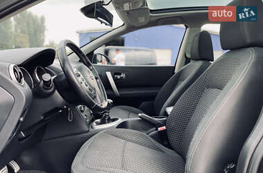 Внедорожник / Кроссовер Nissan Qashqai+2 2010 в 