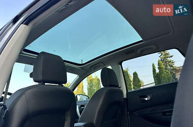 Внедорожник / Кроссовер Nissan Qashqai+2 2010 в 