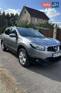 Внедорожник / Кроссовер Nissan Qashqai+2 2010 в Киеве