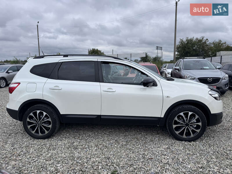 Внедорожник / Кроссовер Nissan Qashqai+2 2013 в Ивано-Франковске