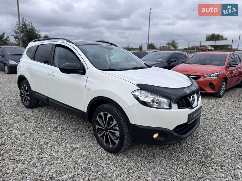 Внедорожник / Кроссовер Nissan Qashqai+2 2013 в Ивано-Франковске