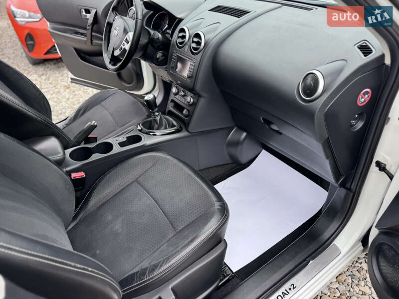Внедорожник / Кроссовер Nissan Qashqai+2 2013 в Ивано-Франковске