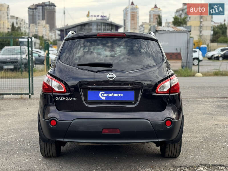 Внедорожник / Кроссовер Nissan Qashqai+2 2010 в Киеве