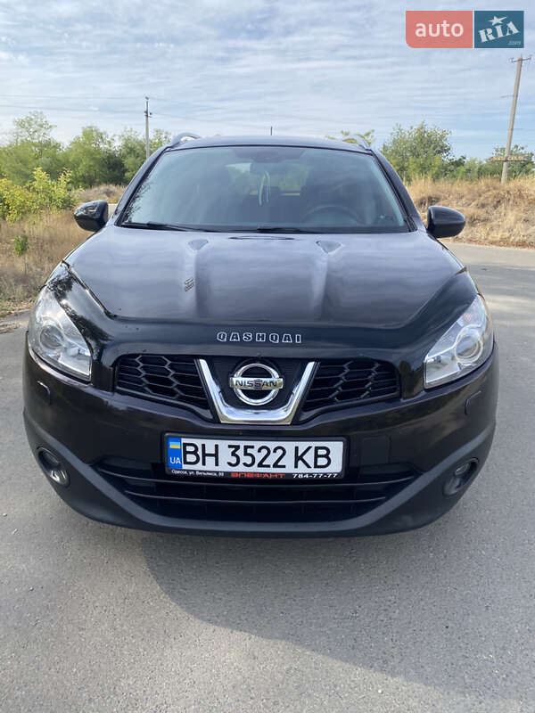 Внедорожник / Кроссовер Nissan Qashqai+2 2011 в Одессе фото 3 Внедорожник / Кроссовер Nissan Qashqai+2 2011 в Одессе