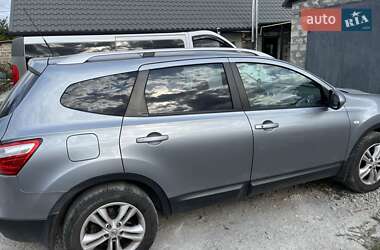 Внедорожник / Кроссовер Nissan Qashqai+2 2010 в Вольнянске