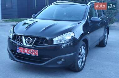 Внедорожник / Кроссовер Nissan Qashqai+2 2012 в 