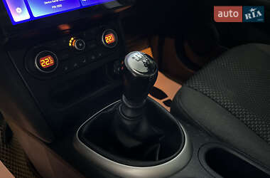 Внедорожник / Кроссовер Nissan Qashqai+2 2011 в 