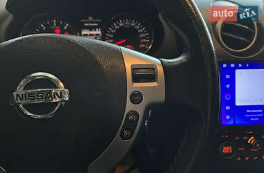 Внедорожник / Кроссовер Nissan Qashqai+2 2011 в 