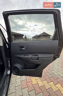 Внедорожник / Кроссовер Nissan Qashqai+2 2012 в 