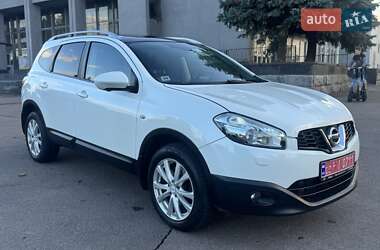 Позашляховик / Кросовер Nissan Qashqai+2 2013 в Рівному