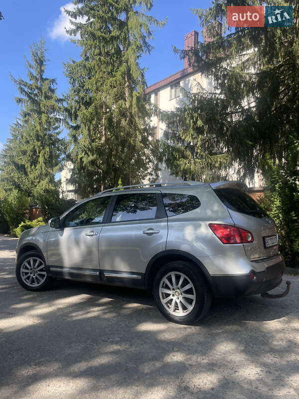 Внедорожник / Кроссовер Nissan Qashqai+2 2009 в Львове фото 5 Внедорожник / Кроссовер Nissan Qashqai+2 2009 в Львове