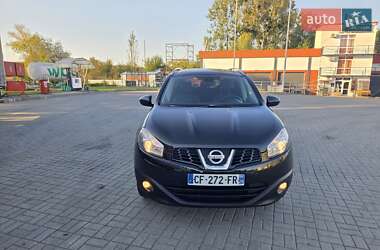 Внедорожник / Кроссовер Nissan Qashqai+2 2012 в 