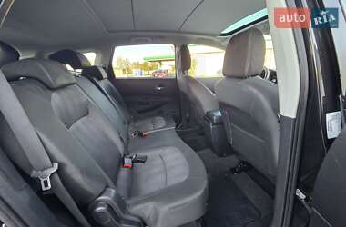 Внедорожник / Кроссовер Nissan Qashqai+2 2012 в 