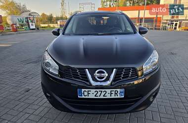 Внедорожник / Кроссовер Nissan Qashqai+2 2012 в 