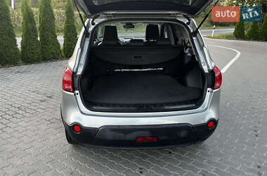 Внедорожник / Кроссовер Nissan Qashqai+2 2009 в 