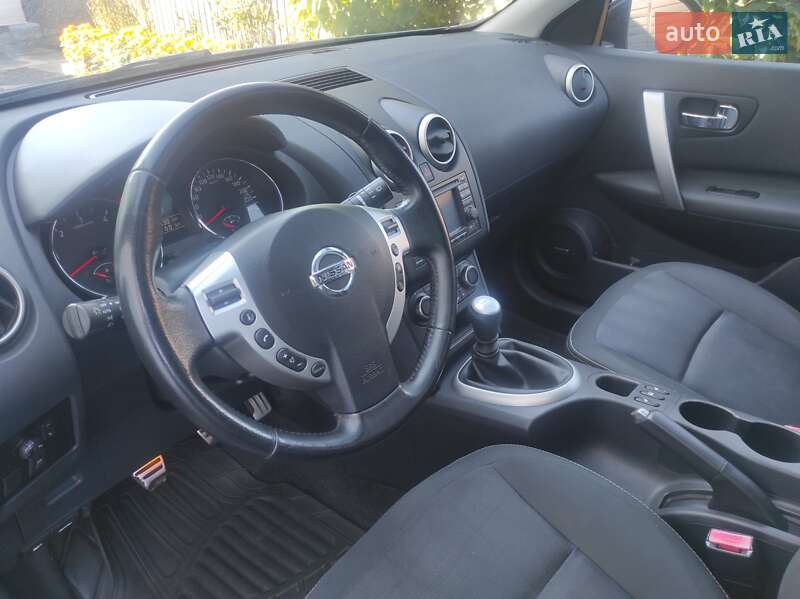 Внедорожник / Кроссовер Nissan Qashqai+2 2011 в Ровно